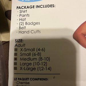 Women’s police costume 8-10